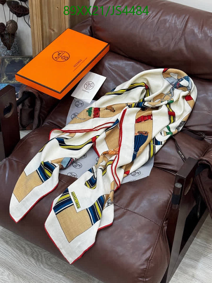 Hermes-Scarf Code: JS4484 $: 89USD