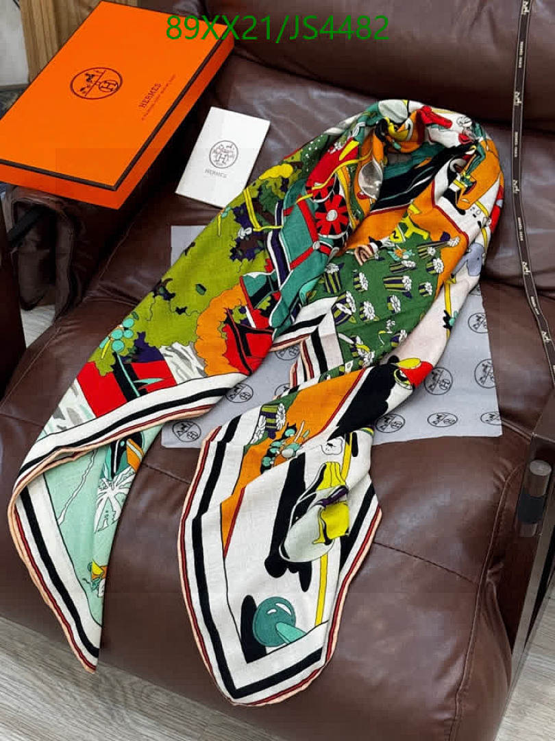 Hermes-Scarf Code: JS4482 $: 89USD