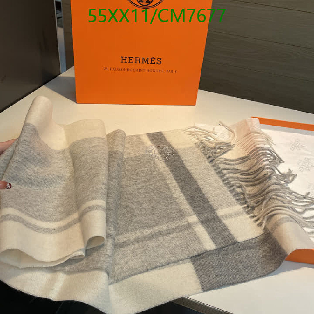 Hermes-Scarf Code: CM7677 $: 55USD