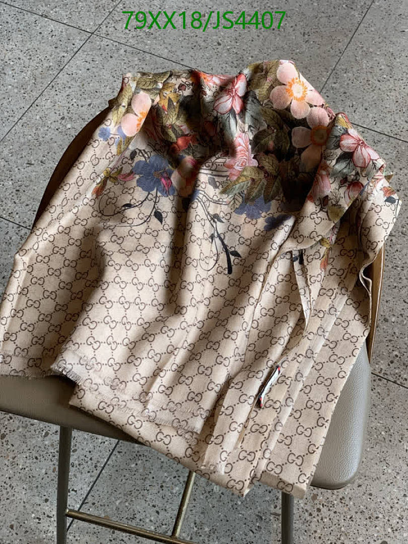 Gucci-Scarf Code: JS4407 $: 79USD