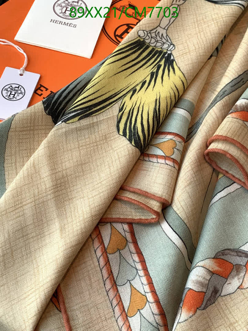 Hermes-Scarf Code: CM7703 $: 89USD
