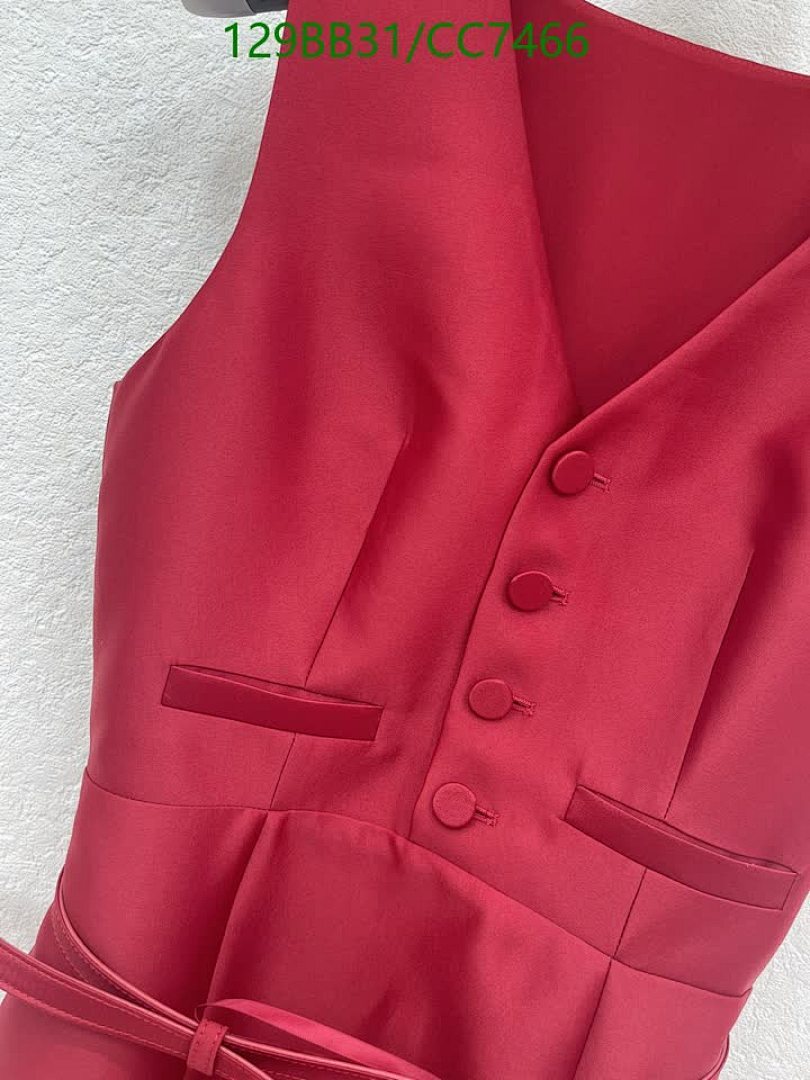 Dior-Clothing Code: CC7466 $: 129USD