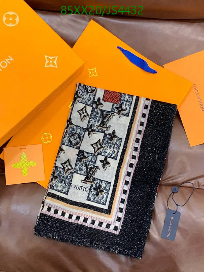 LV-Scarf Code: JS4432 $: 85USD