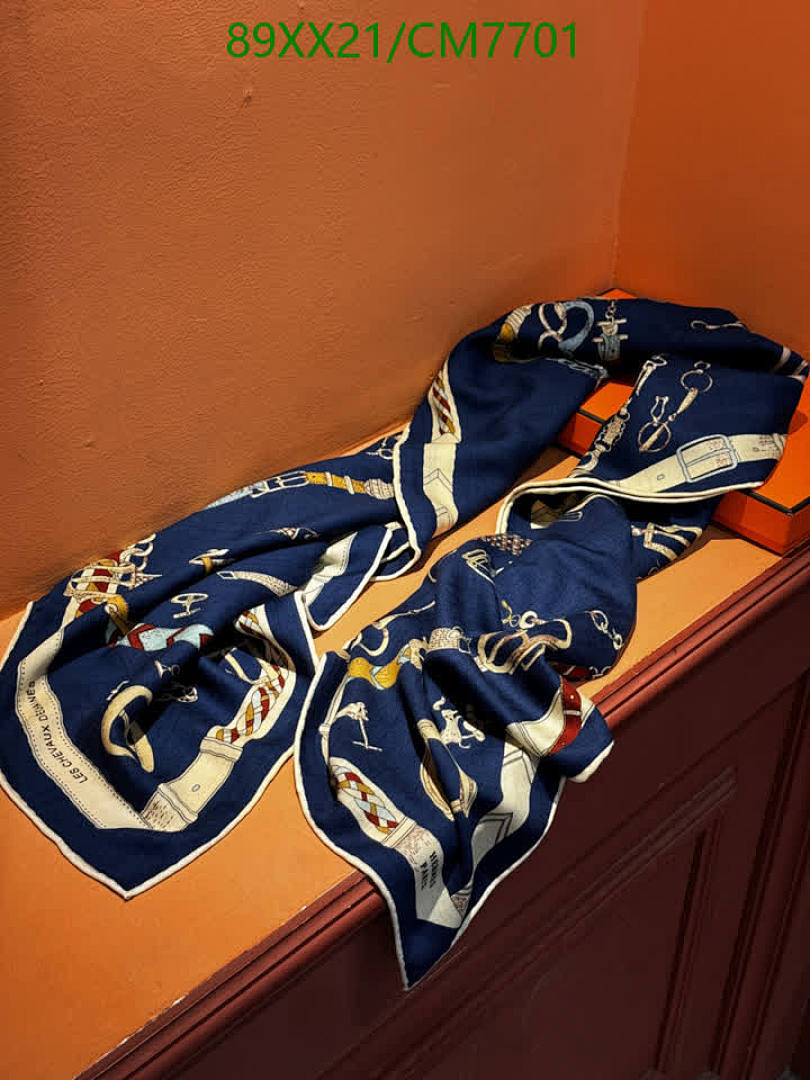 Hermes-Scarf Code: CM7701 $: 89USD