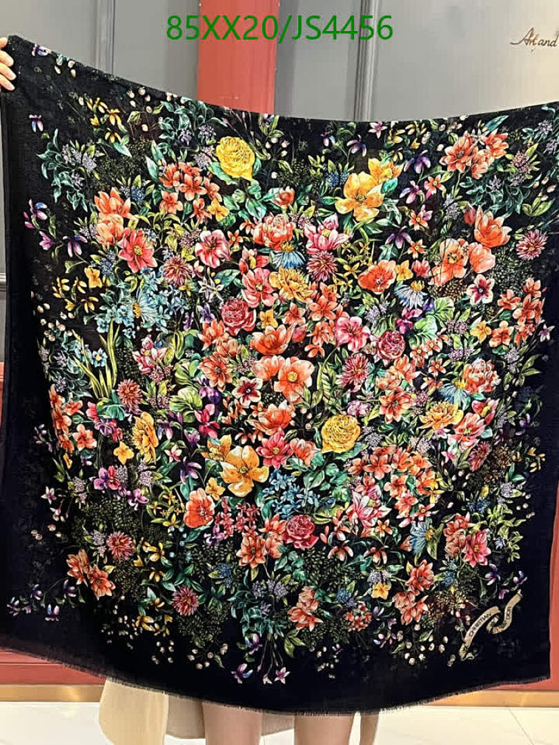 Dior-Scarf Code: JS4456 $: 85USD