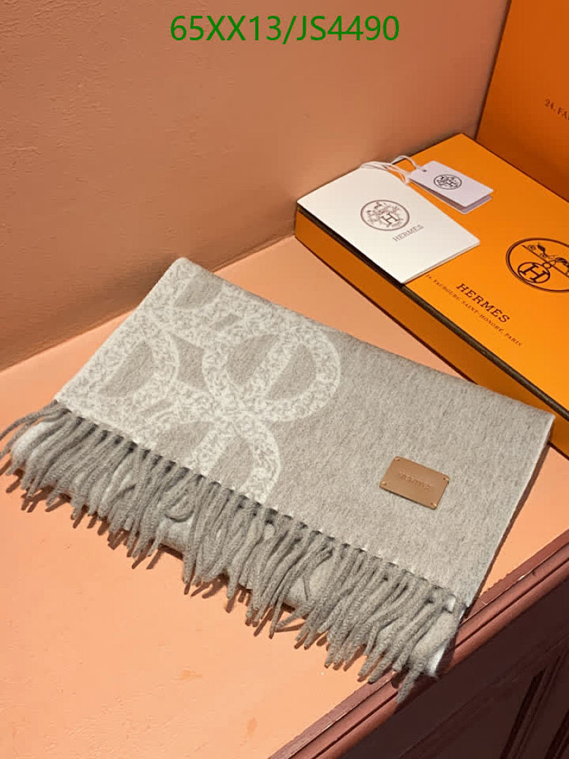 Hermes-Scarf Code: JS4490 $: 65USD