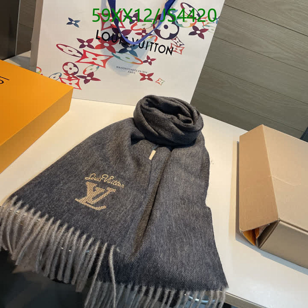 LV-Scarf Code: JS4420 $: 59USD
