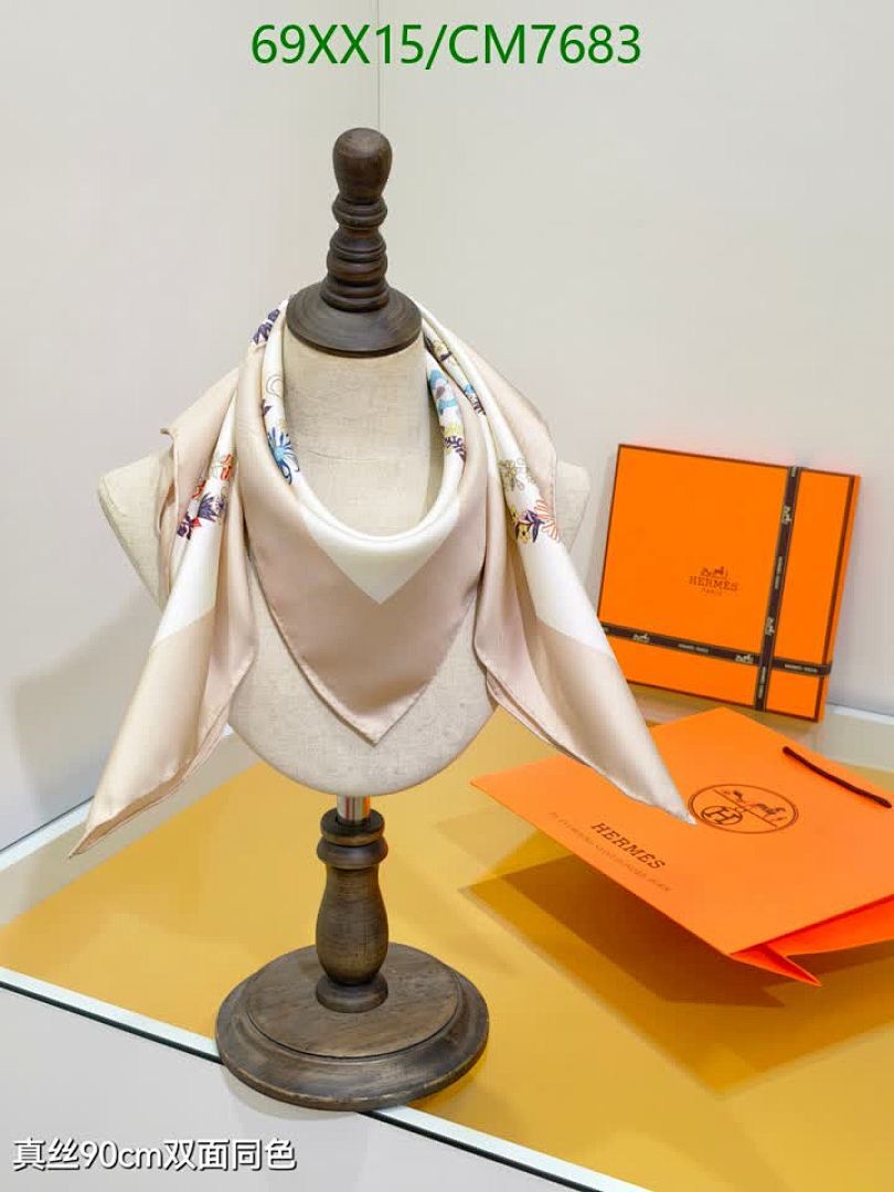 Hermes-Scarf Code: CM7683 $: 69USD