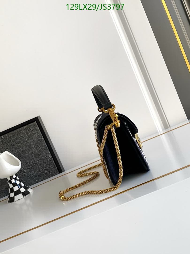 Valentino-Bag-4A Quality Code: JS3797 $: 129USD