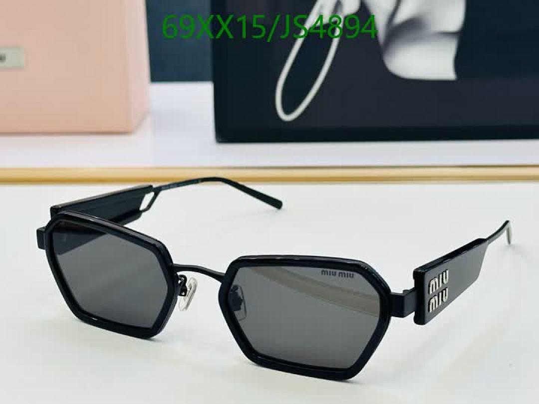 Miu Miu-Glasses Code: JS4894 $: 69USD