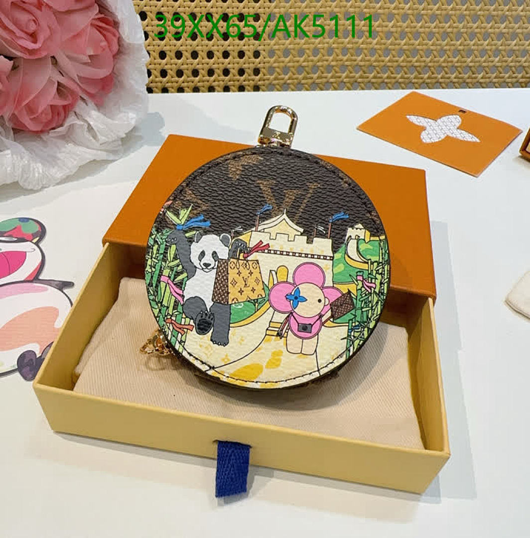 LV-Key pendant Code: AK5111 $: 39USD