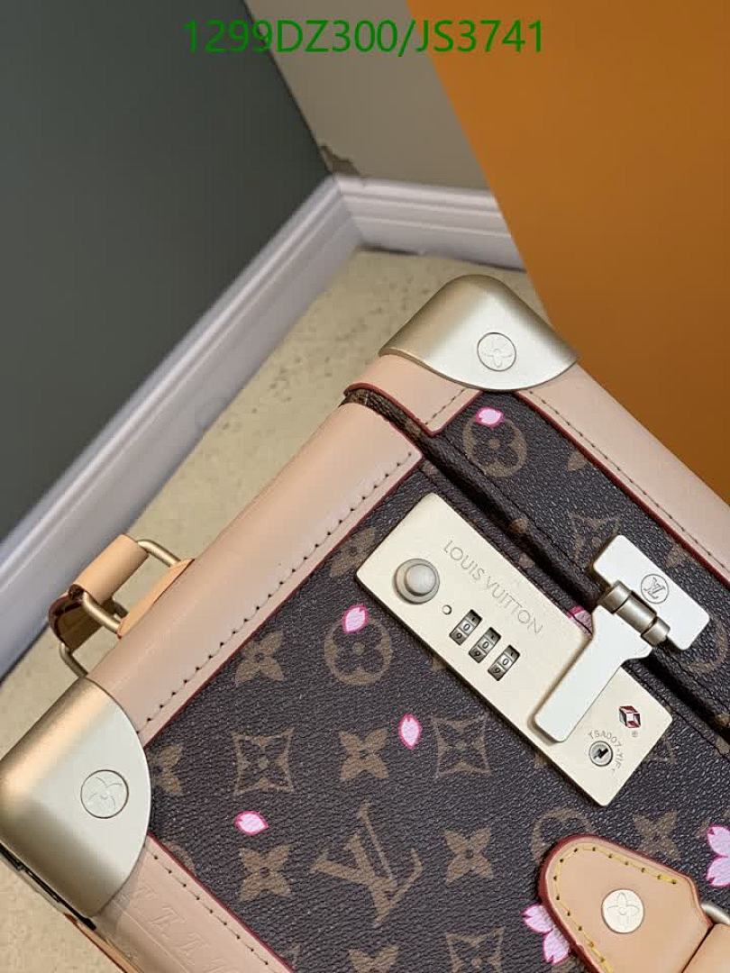 LV-Trolley Case Code: JS3741 $: 1299USD