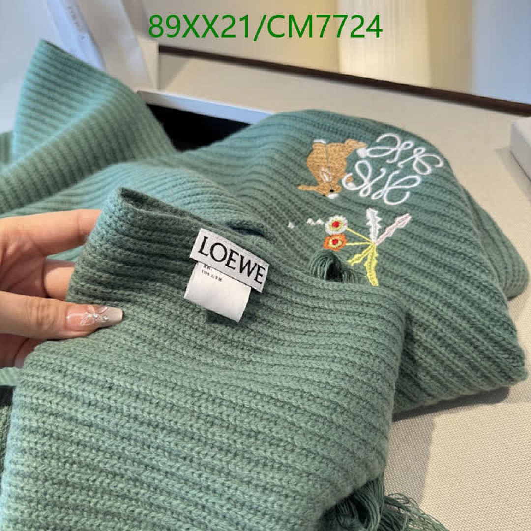 Loewe-Scarf Code: CM7724 $: 89USD