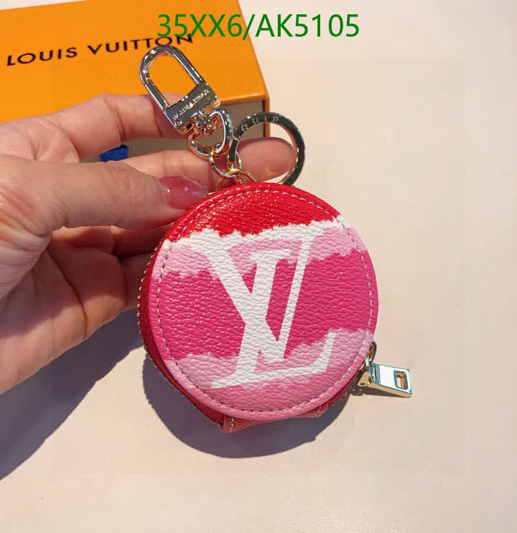 LV-Key pendant Code: AK5105 $: 35USD