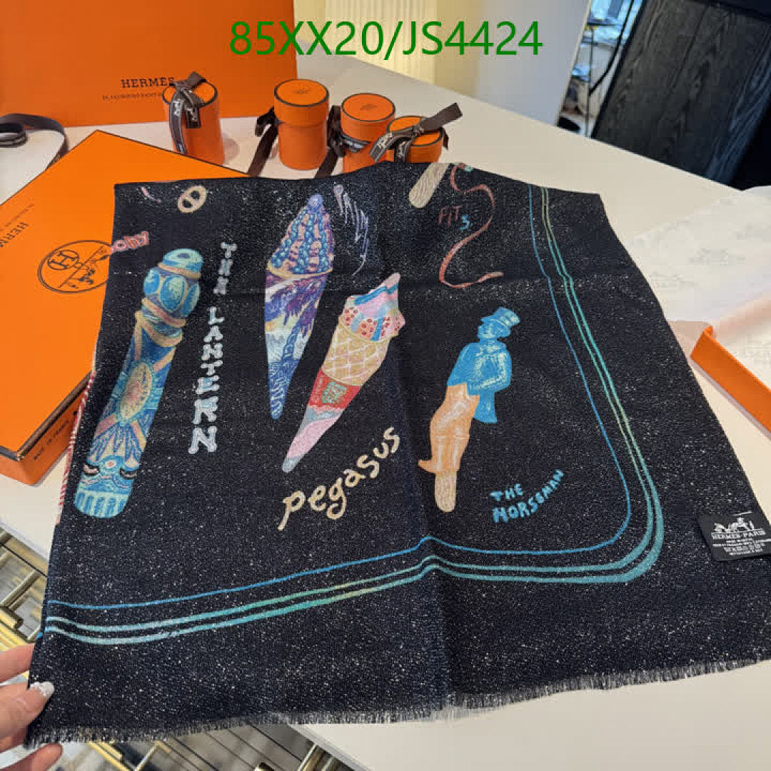 LV-Scarf Code: JS4424 $: 85USD