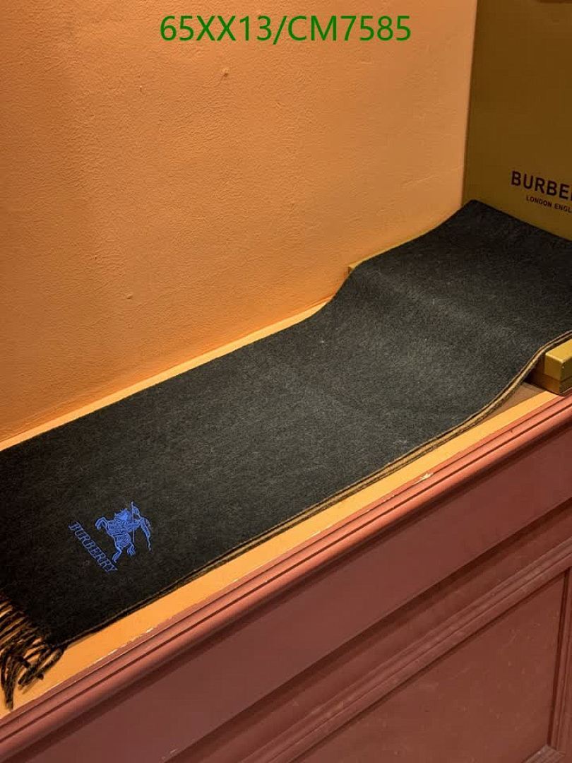 Burberry-Scarf Code: CM7585 $: 65USD