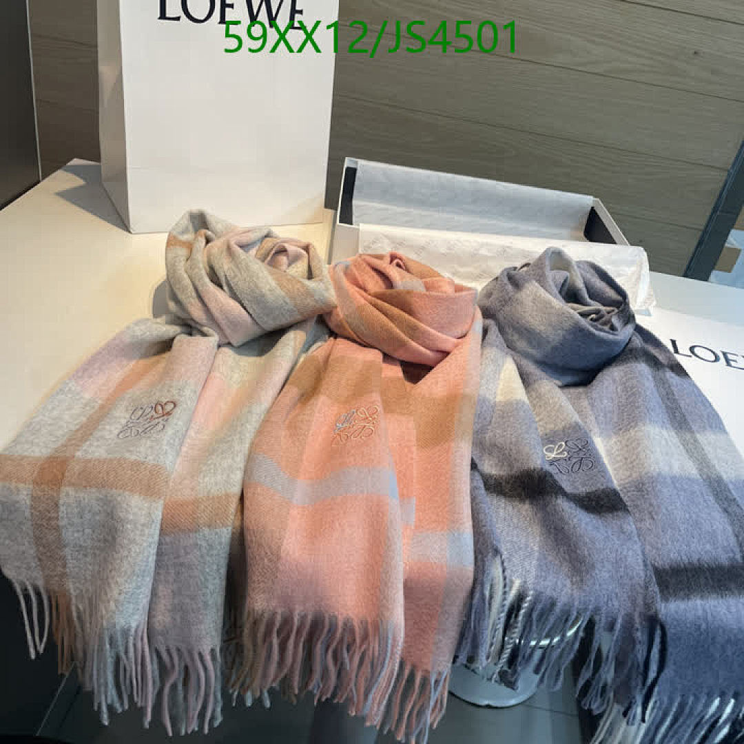 Loewe-Scarf Code: JS4501 $: 59USD
