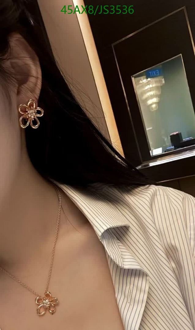 Van Cleef & Arpels-Jewelry Code: JS3536 $: 45USD