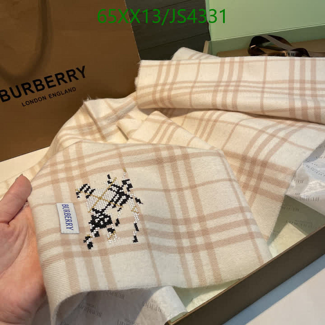 Burberry-Scarf Code: JS4331 $: 65USD