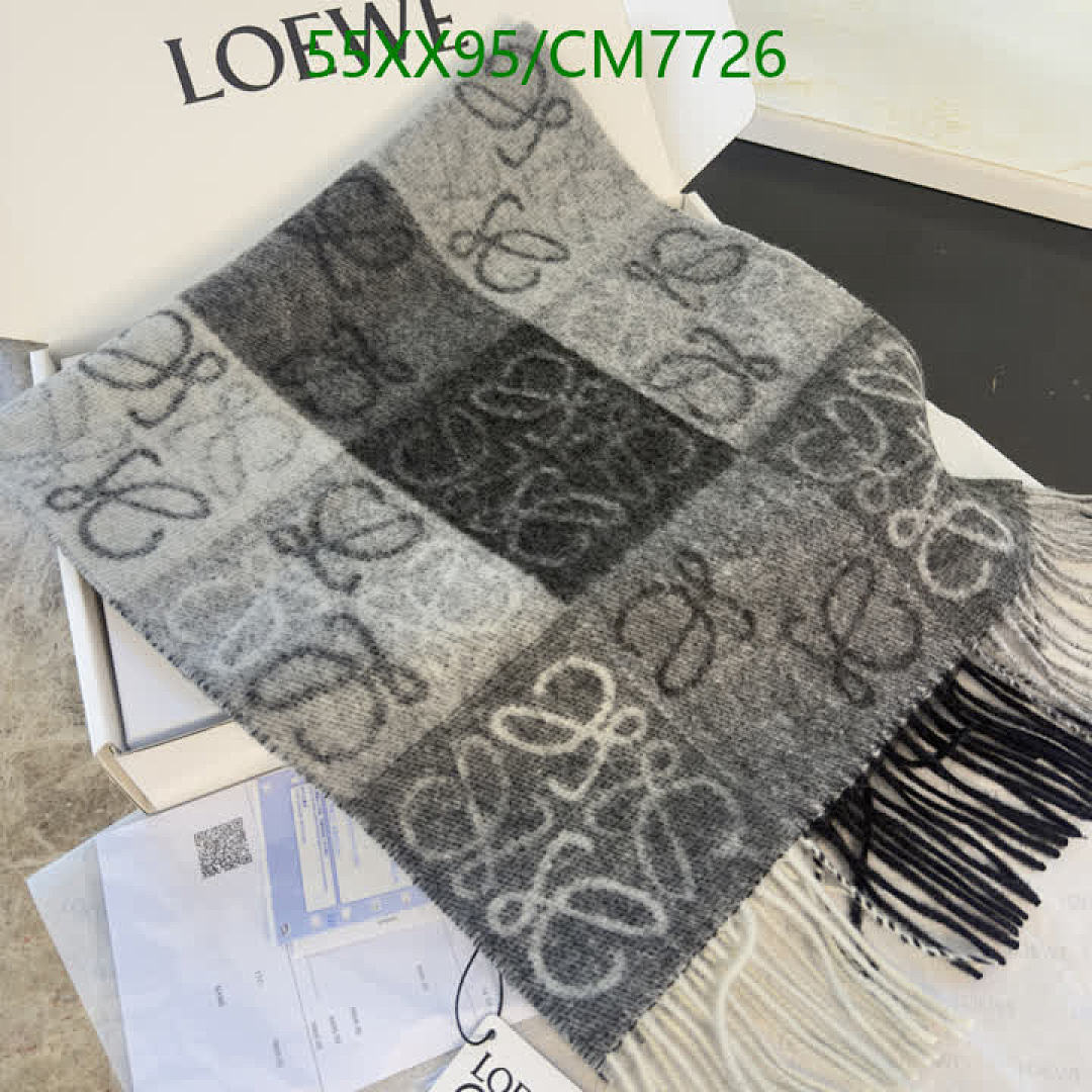 Loewe-Scarf Code: CM7726 $: 55USD