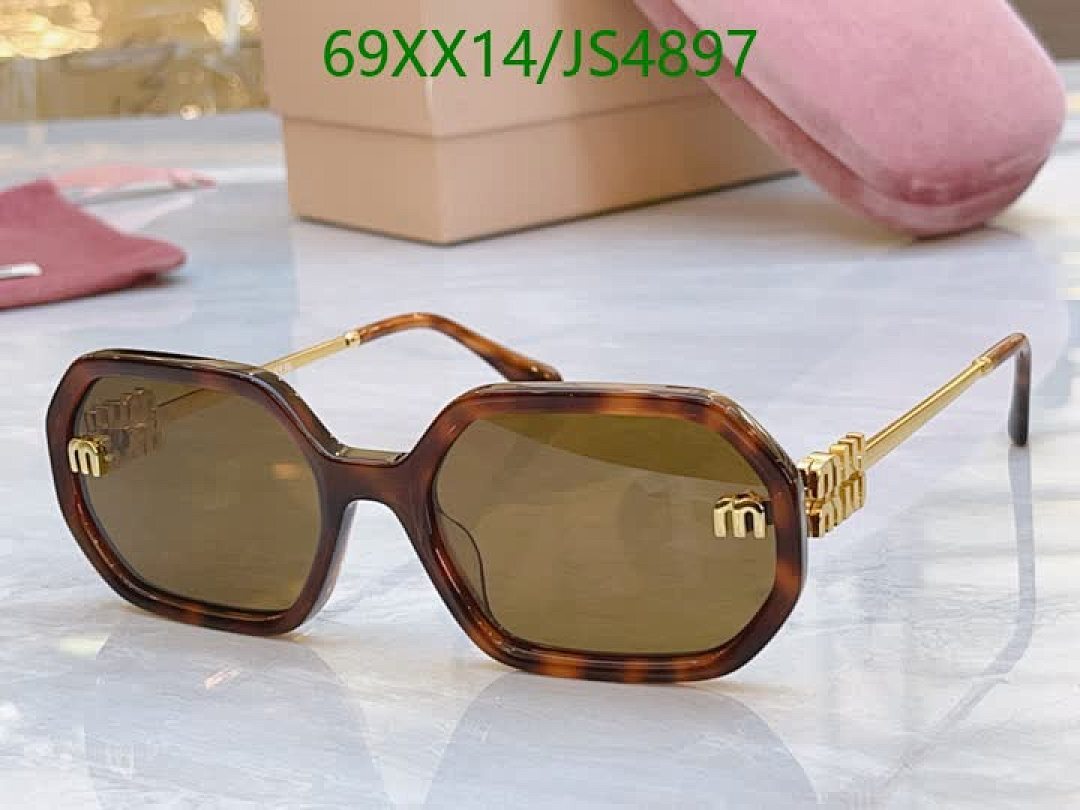 Miu Miu-Glasses Code: JS4897 $: 69USD