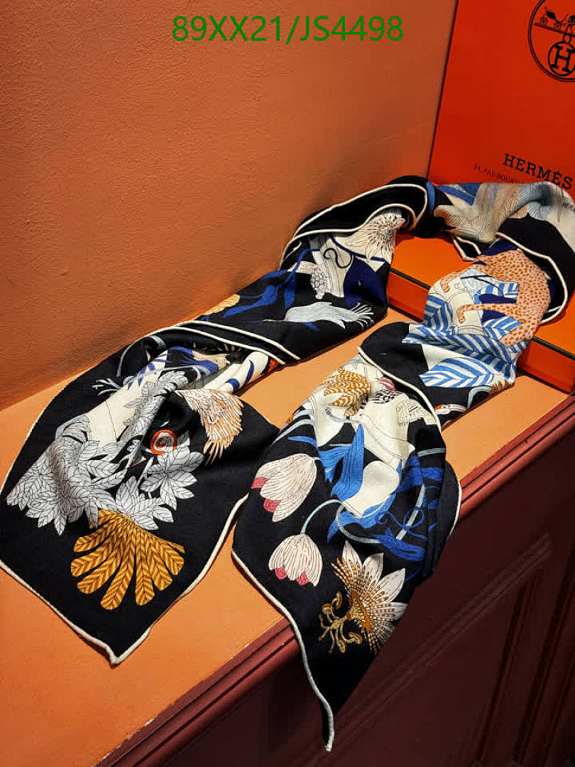 Hermes-Scarf Code: JS4498 $: 89USD