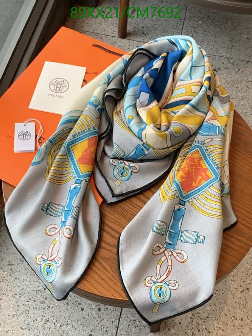 Hermes-Scarf Code: CM7692 $: 89USD