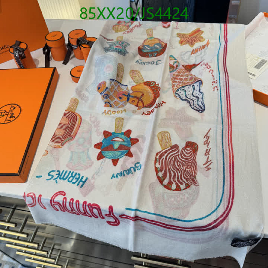 LV-Scarf Code: JS4424 $: 85USD