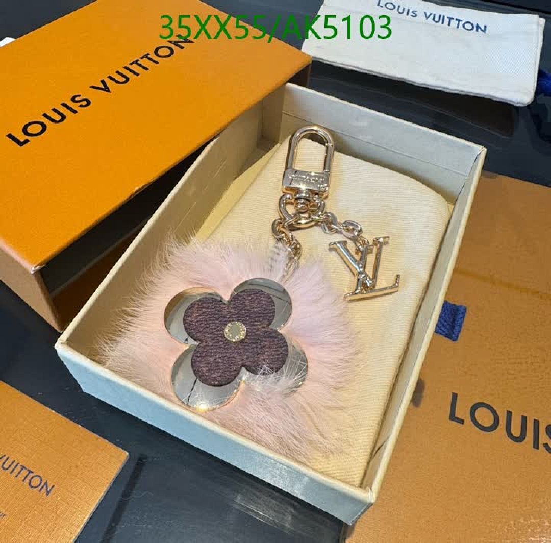 LV-Key pendant Code: AK5103 $: 35USD