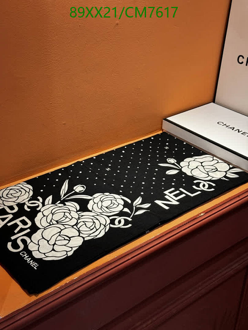 Chanel-Scarf Code: CM7617 $: 89USD