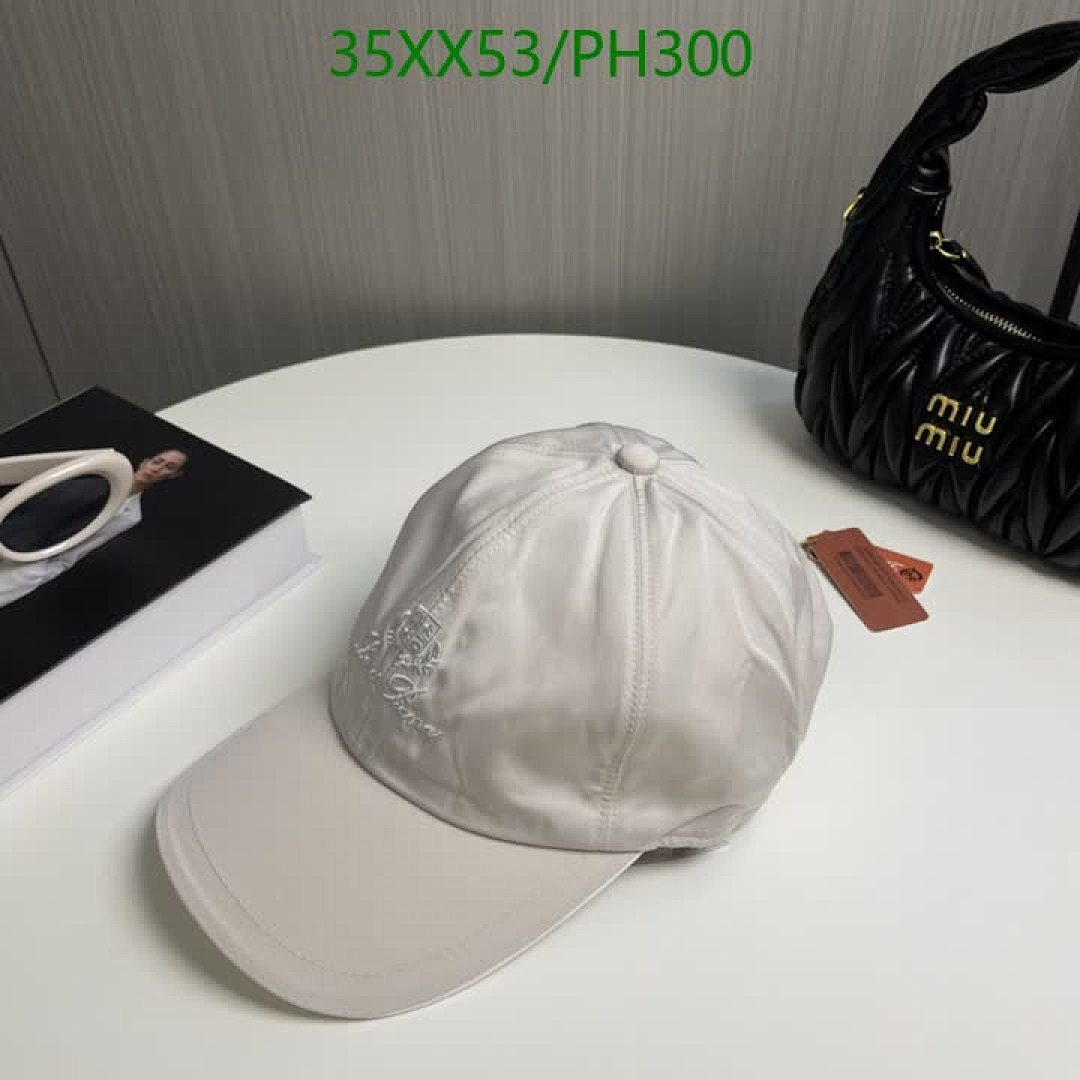 Lora Piana-Cap(Hat) Code: PH300 $: 35USD