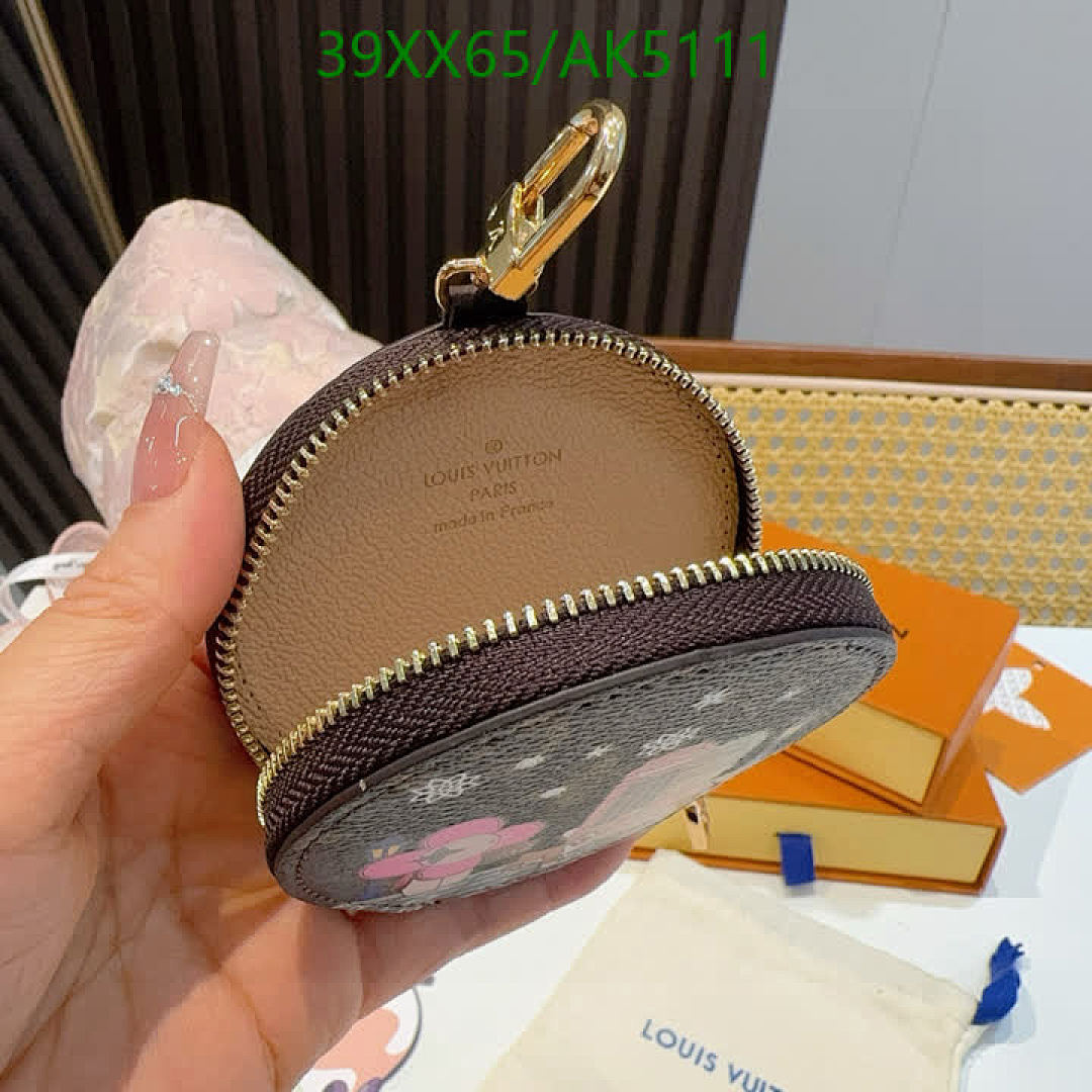 LV-Key pendant Code: AK5111 $: 39USD