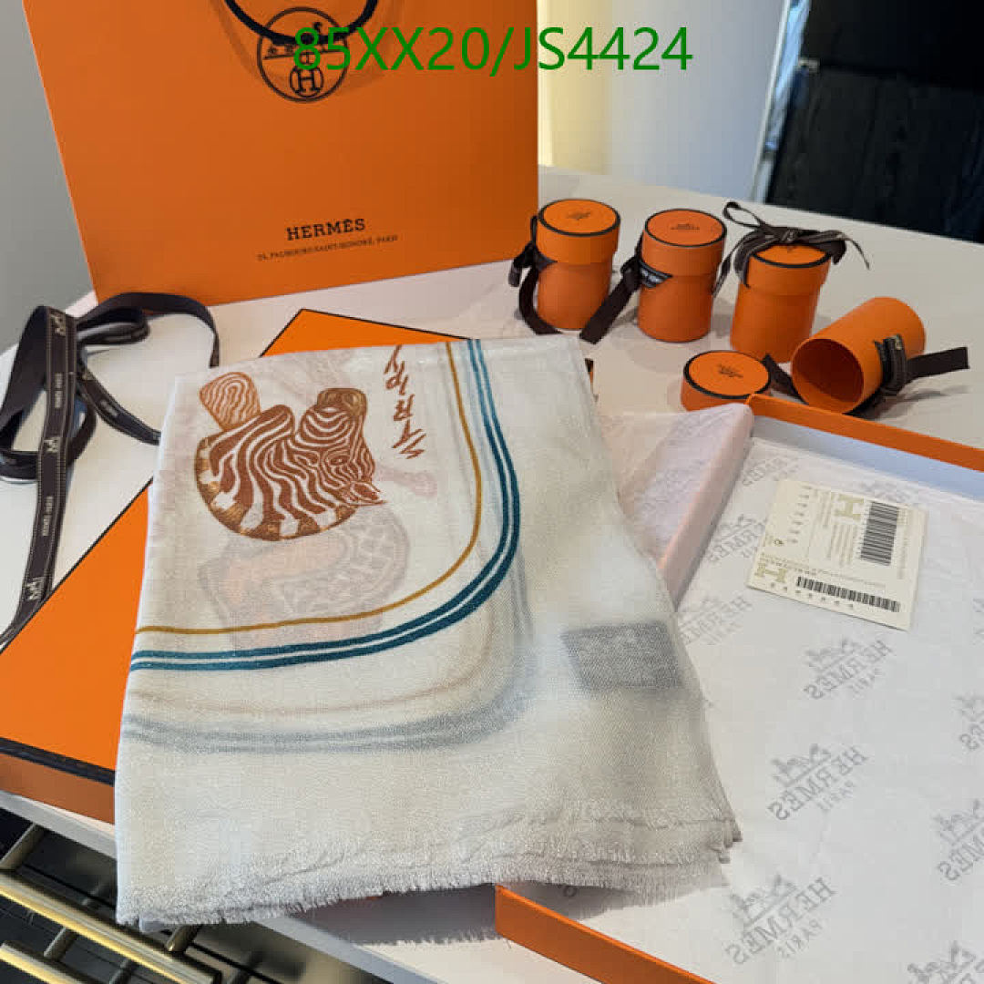 LV-Scarf Code: JS4424 $: 85USD