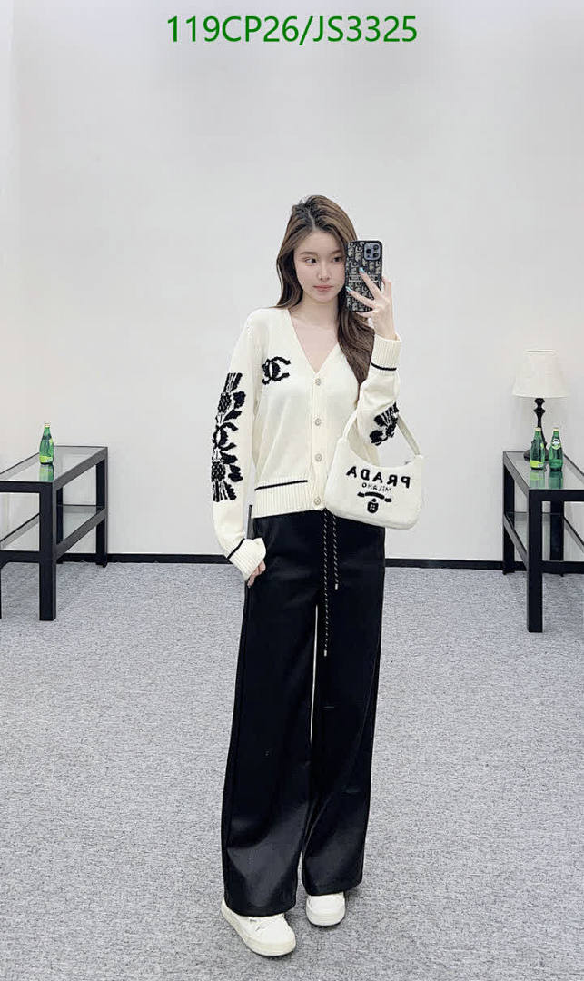 Chanel-Clothing Code: JS3325 $: 119USD