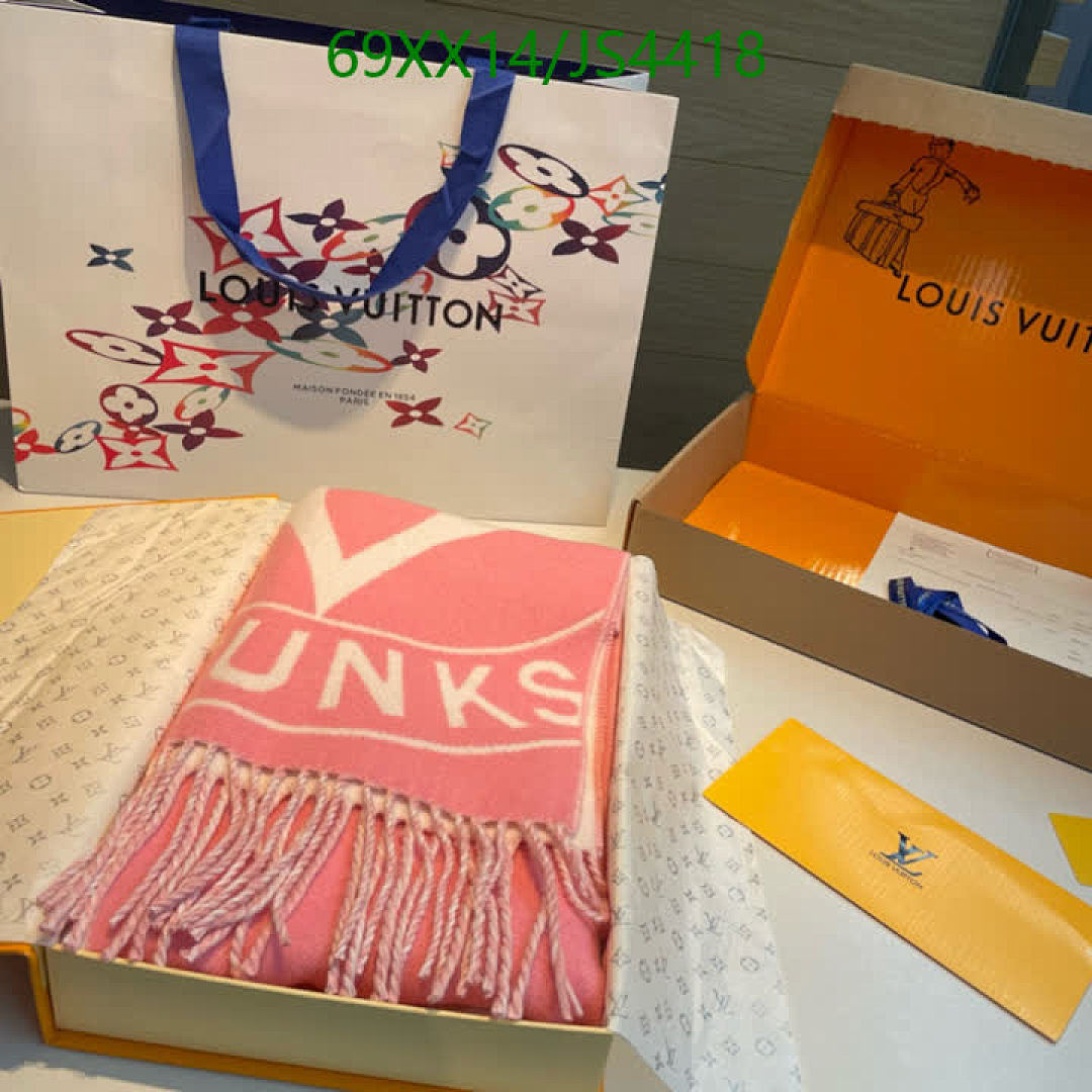 LV-Scarf Code: JS4418 $: 69USD