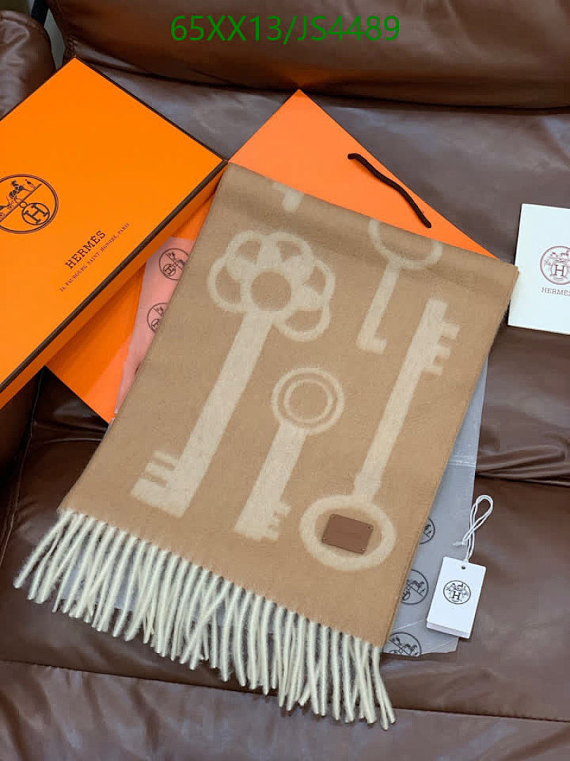 Hermes-Scarf Code: JS4489 $: 65USD