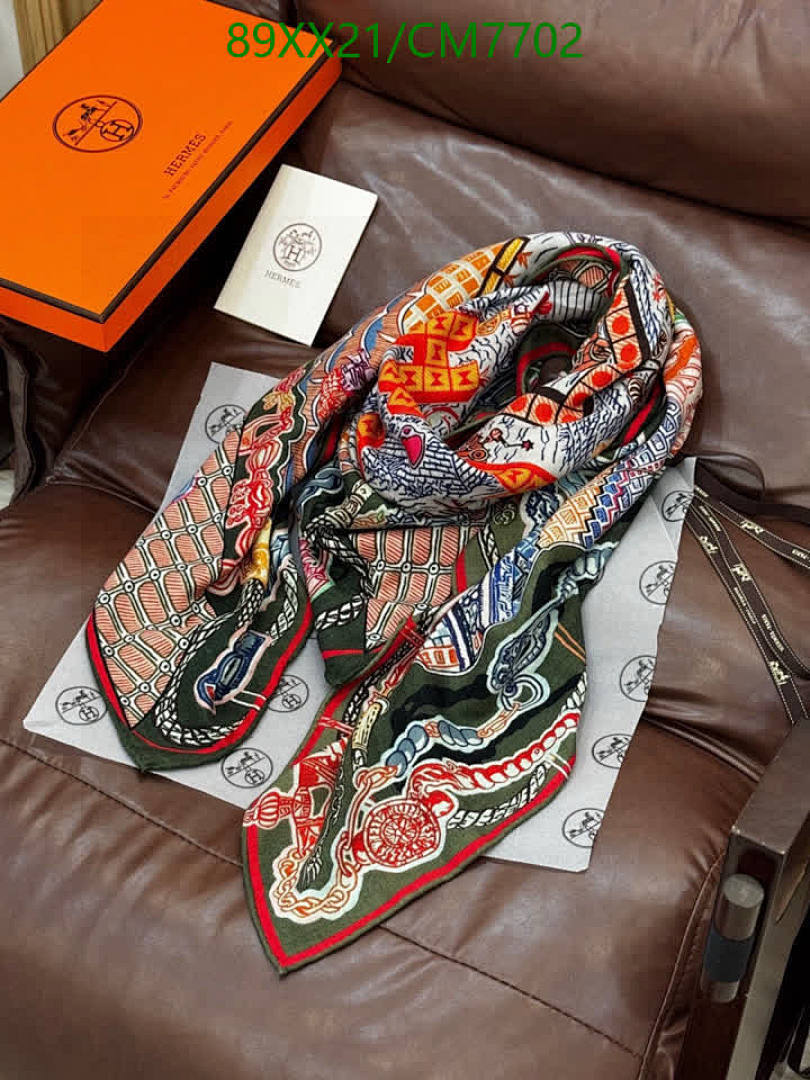 Hermes-Scarf Code: CM7702 $: 89USD