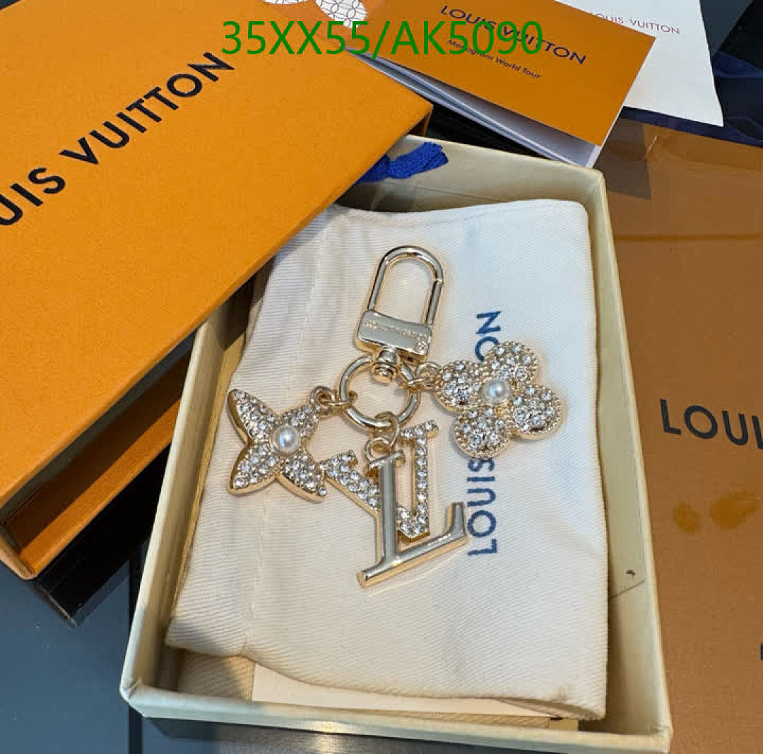 LV-Key pendant Code: AK5090 $: 35USD