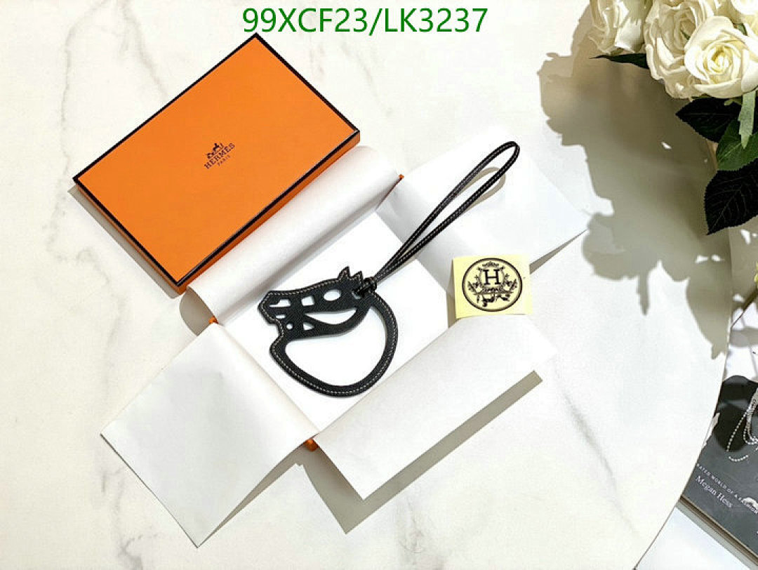 Hermes-Key pendant Code: LK3237 $: 99USD