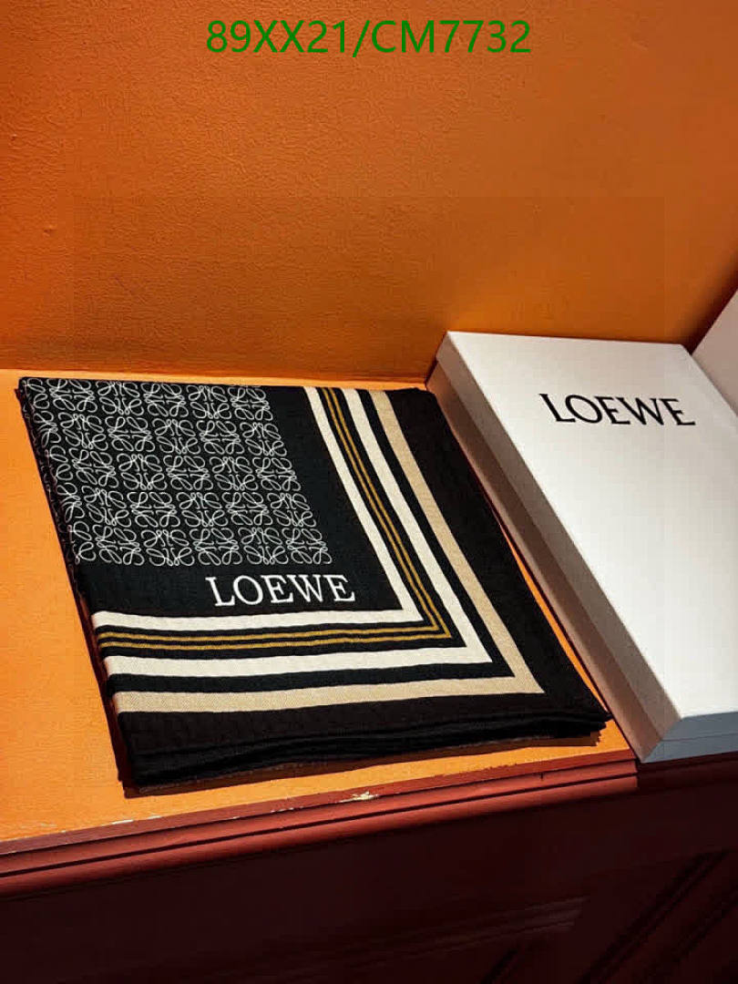 Loewe-Scarf Code: CM7732 $: 89USD