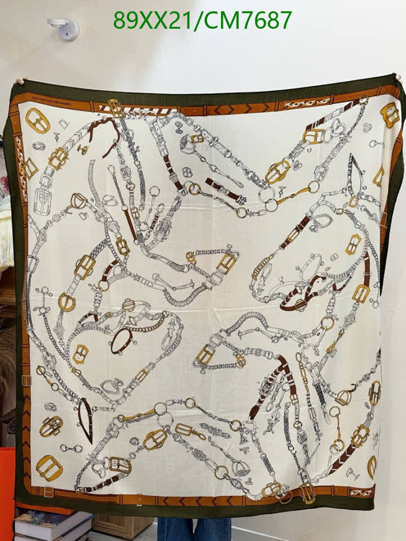 Hermes-Scarf Code: CM7687 $: 89USD