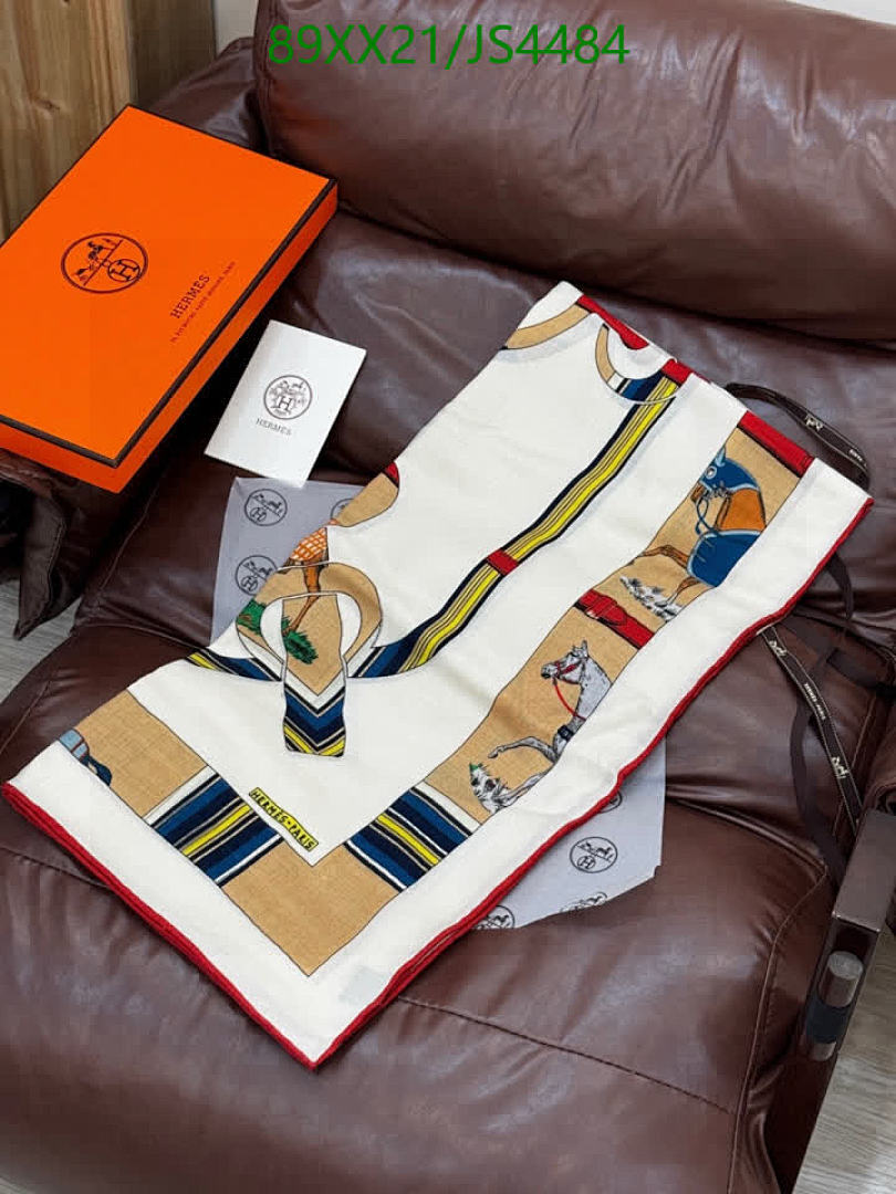 Hermes-Scarf Code: JS4484 $: 89USD