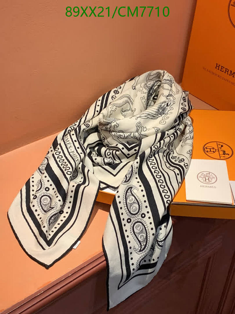 Hermes-Scarf Code: CM7710 $: 89USD