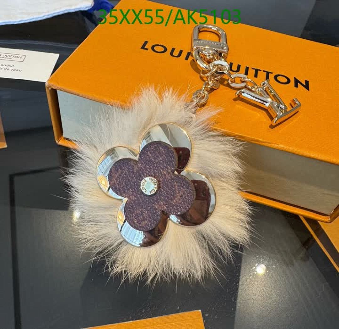 LV-Key pendant Code: AK5103 $: 35USD