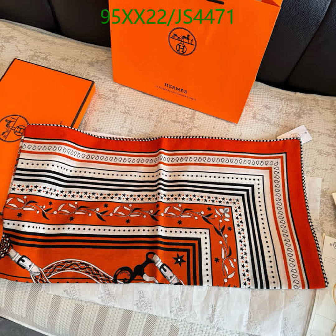 Hermes-Scarf Code: JS4471 $: 95USD