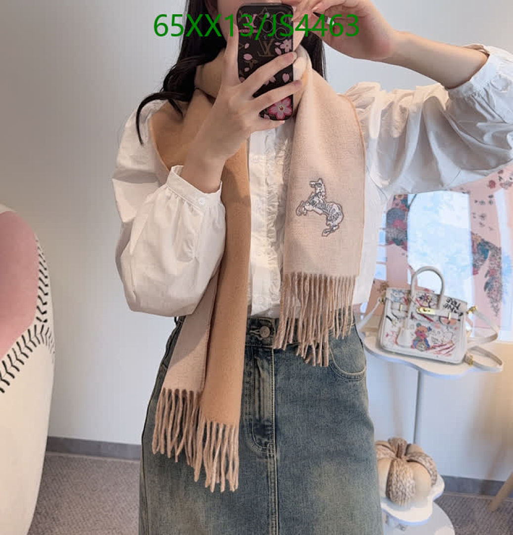 Hermes-Scarf Code: JS4463 $: 65USD