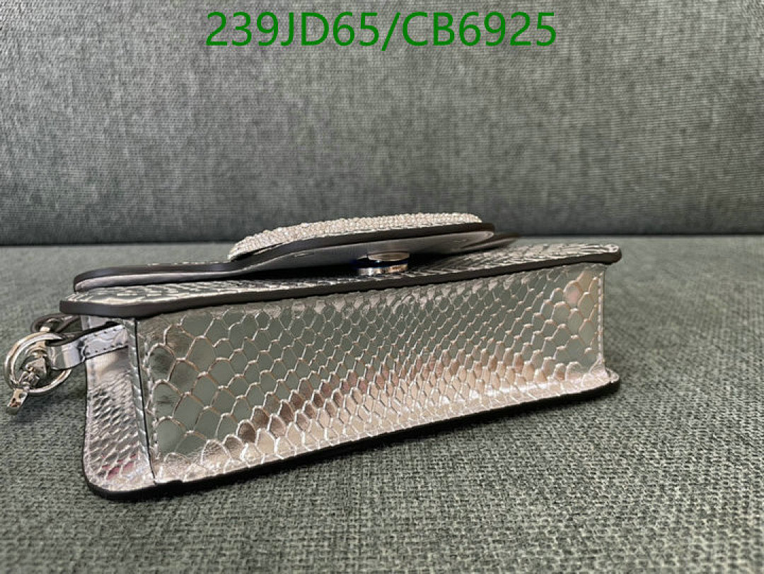 Valentino-Bag-Mirror Quality Code: CB6925 $: 239USD