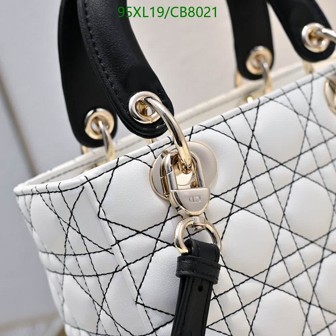 Dior-Bag-4A Quality Code: CB8021 $: 95USD