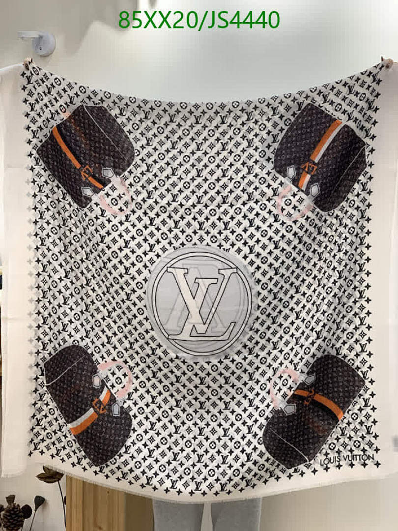 LV-Scarf Code: JS4440 $: 85USD