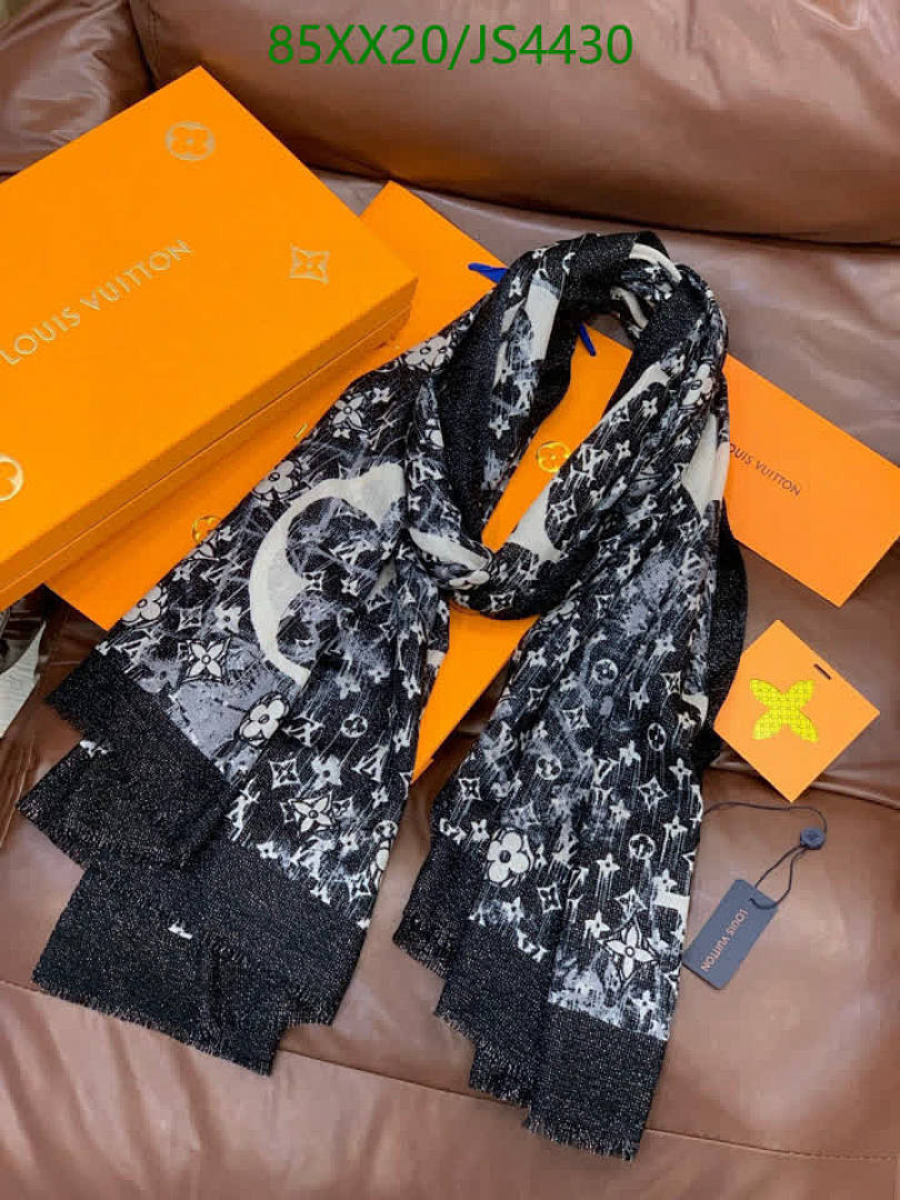 LV-Scarf Code: JS4430 $: 85USD